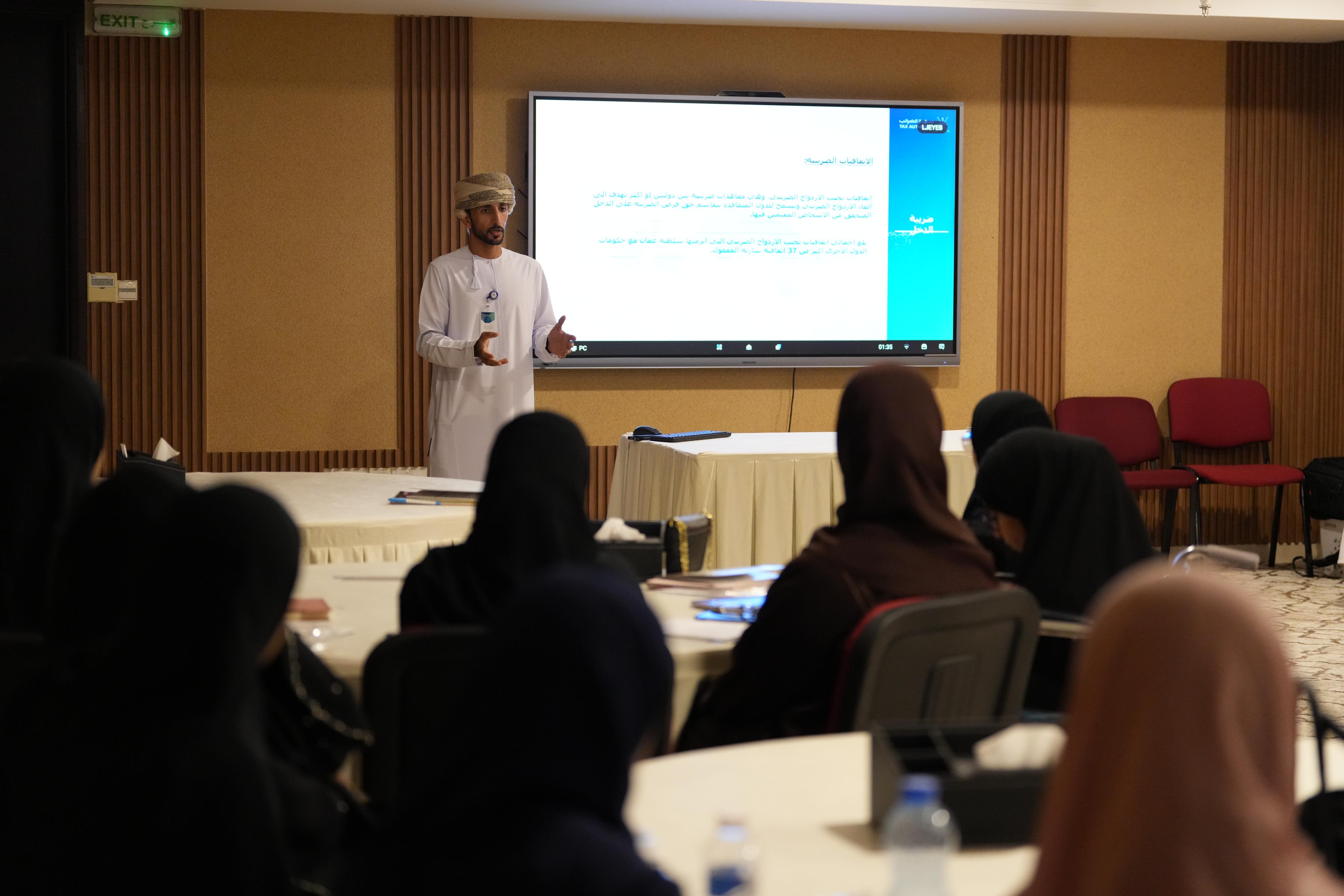 شراكة مثمرة بين جهاز الضرائب والمؤسسات التعليمية لتعزيز الوعي الضريبي